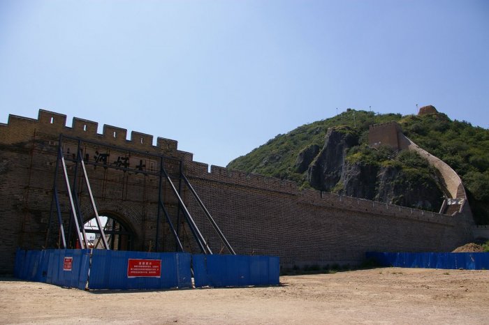 大境门